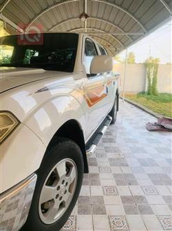 نيسان نافارا